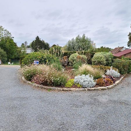 Camping Le Brochet Peronne  Bagian luar foto