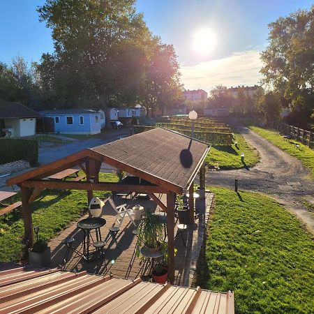 Camping Le Brochet Peronne  Bagian luar foto