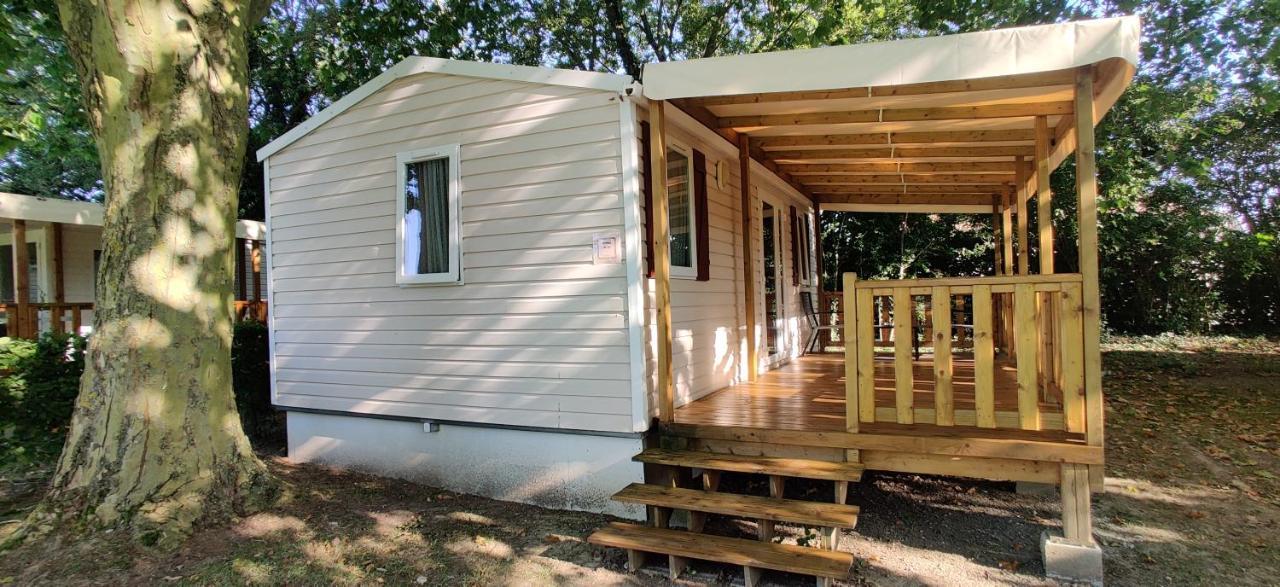 Camping Le Brochet Peronne  Bagian luar foto