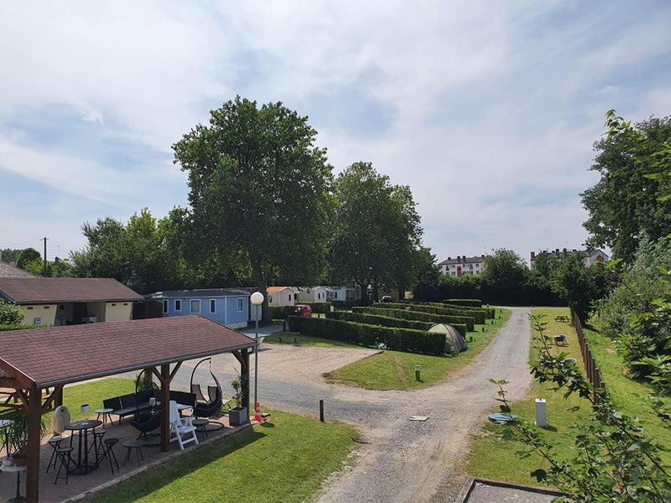 Camping Le Brochet Peronne  Bagian luar foto
